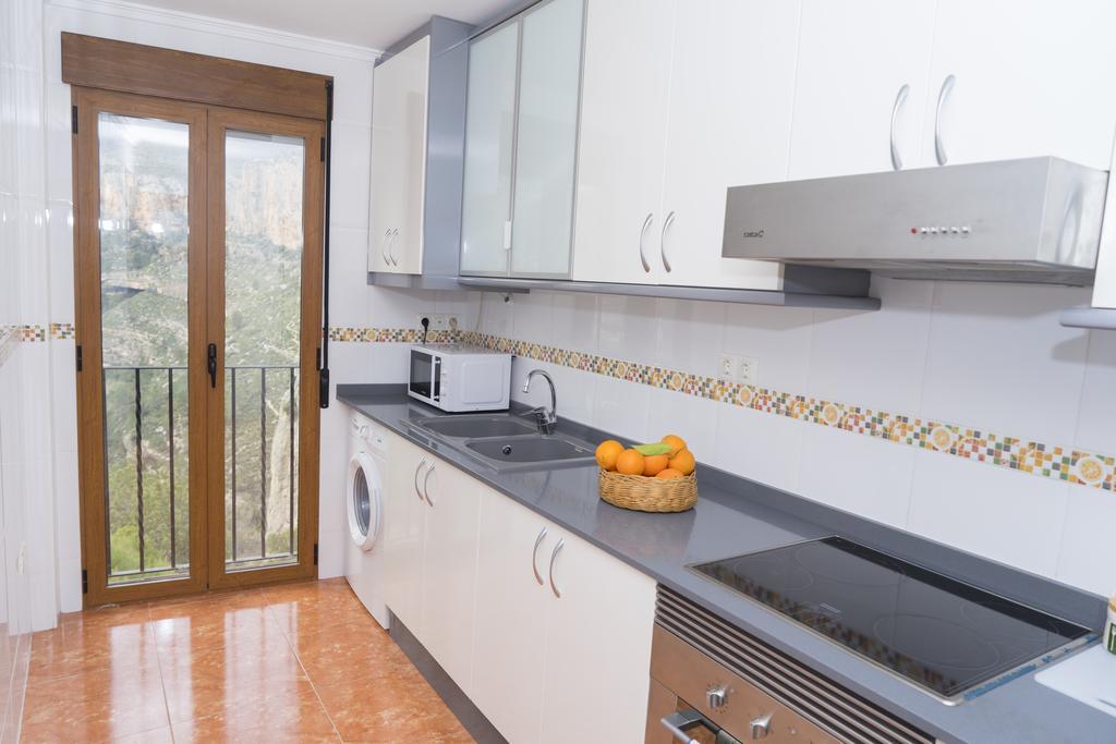 Miralrio Chulilla Apartment Bagian luar foto